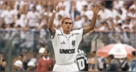 Giovanni foi o grande ídolo do Santos nos anos 1990.