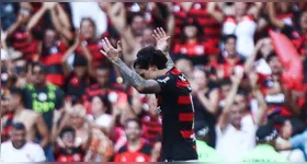 Flamengo vence Corinthians por 4 a 0 no Maracanã. Gols de Cebolinha, Arrascaeta e Pedro. Análise da atuação das equipes e próximos desafios.