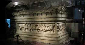 Estudo arqueológico aponta que o Túmulo I não guarda os restos mortais de Filipe II, pai de Alexandre, o Grande.