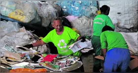 Aos 71 anos de idade, Lourdes Santos da Costa tem orgulho da trajetória construída há 14 anos como catadora.