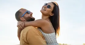 Astrologia revela como os astros vão impactar os sentimentos e relacionamentos este mês.