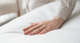Com o tempo, mesmo com manutenção adequada, o colchão acumula ácaros e perde qualidade e conforto.