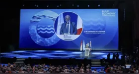 Lula está em visita oficial à França e participou desse fórum que tem objetivo de identificar e mobilizar soluções para apoiar a chamada economia azul – atividades econômicas marinhas e costeiras – e conservar os ecossistemas marinhos.