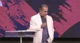 Ele criticou principalmente os altos custos do método