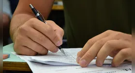 Inscrições para o concurso do Pré-Sal 2025 reabertas até 14 de maio. Salários de até R$ 19 mil. Confira as vagas e detalhes das provas.