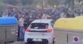 Polícia espanhola investiga atropelamento ocorrido antes do clássico catalão Espanyol x Barcelona.