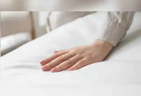 Com o tempo, mesmo com manutenção adequada, o colchão acumula ácaros e perde qualidade e conforto.