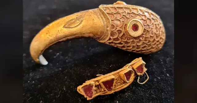 Imagem ilustrativa da notícia Tesouros anglo-saxões de 1.400 anos são achados na Inglaterra
