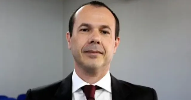 Imagem ilustrativa da notícia Afastado, juiz levou 750 mil em sentença e pagou religioso