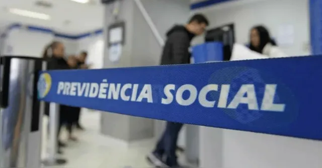 Imagem ilustrativa da notícia INSS vai devolver quase R$ 293 milhões a aposentados; veja calendário