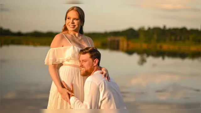 Imagem ilustrativa da notícia Vídeo: Ex-BBB Paulinha Leite anuncia gravidez de marido americano