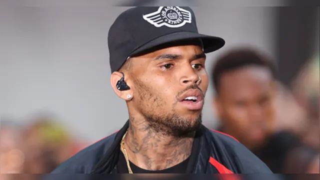 Imagem ilustrativa da notícia Chris Brown é preso em hotel de luxo por suspeita de agressão