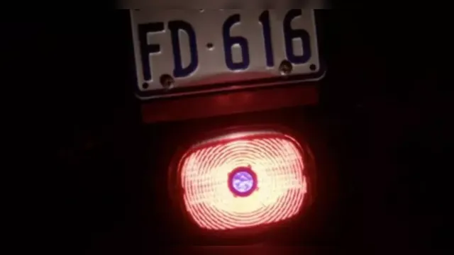 Imagem ilustrativa da notícia Entenda porque motociclistas voltaram a usar pontos azuis nas lanternas traseiras