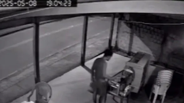 Imagem ilustrativa da notícia Homem é flagrado tentando furtar coxinha em Santarém
