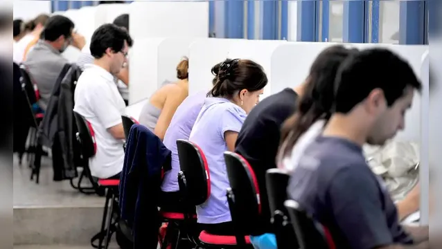 Imagem ilustrativa da notícia MEC prorroga até sexta inscrições de cursinhos populares