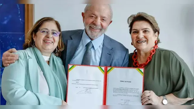 Imagem ilustrativa da notícia Lula demite Cida Gonçalves do Ministério das Mulheres