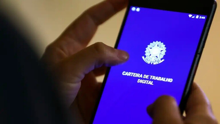 Até as 11h desta quinta-feira (3/4), foram concedidos R$ 3,3 bilhões em empréstimos consignados para trabalhadores com carteira assinada.