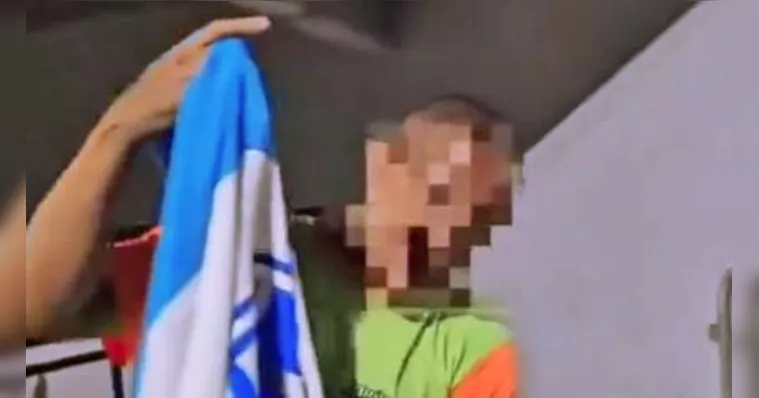 Imagem ilustrativa da notícia Torcedor é barrado por levar bandeira grande ao Mangueirão