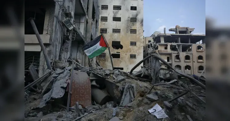Imagem ilustrativa da notícia Bombardeio de Israel mata 9 filhos de casal de médicos em Gaza