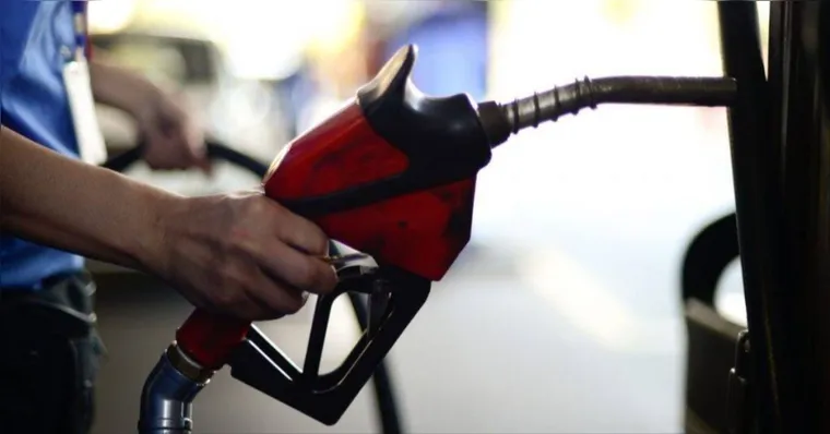 Imagem ilustrativa da notícia Petrobras reduz R$ 0,16 no preço do diesel