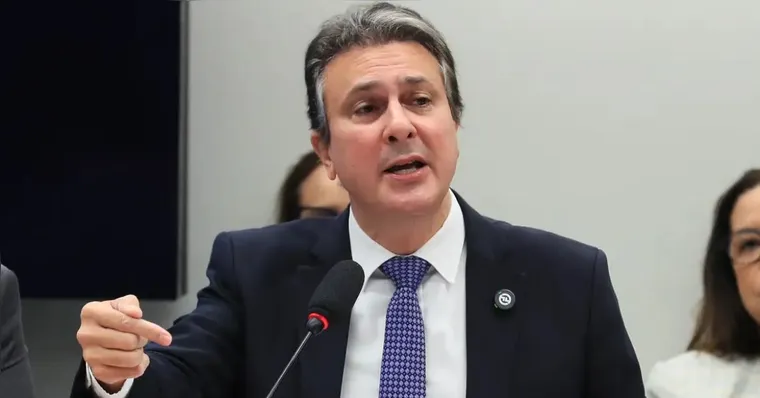 Imagem ilustrativa da notícia MEC recompõe orçamento de R$ 400 milhões para instituições federais