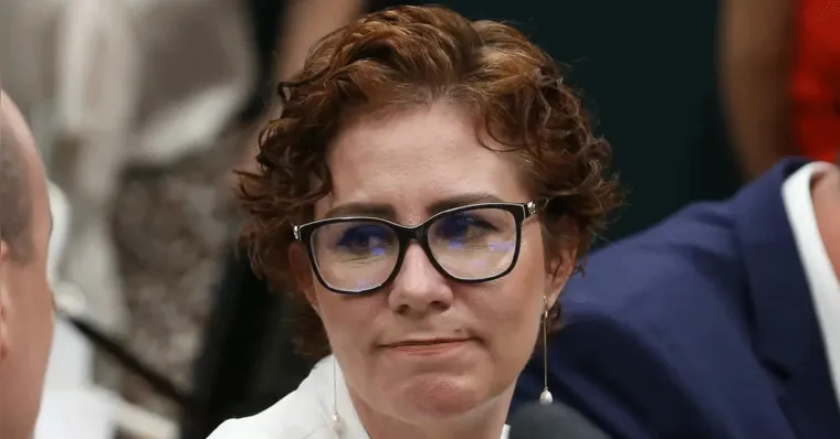 Imagem ilustrativa da notícia STF julga Carla Zambelli e hacker por invasão aos sistemas do CNJ
