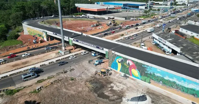 Imagem ilustrativa da notícia Viaduto da BR-316 recebe toques finais e ganha arte amazônica