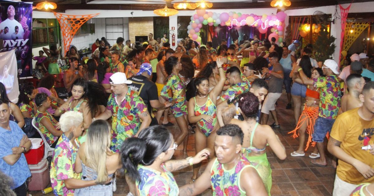 Fã clubes de Belém unem amor pela dança e tradição.