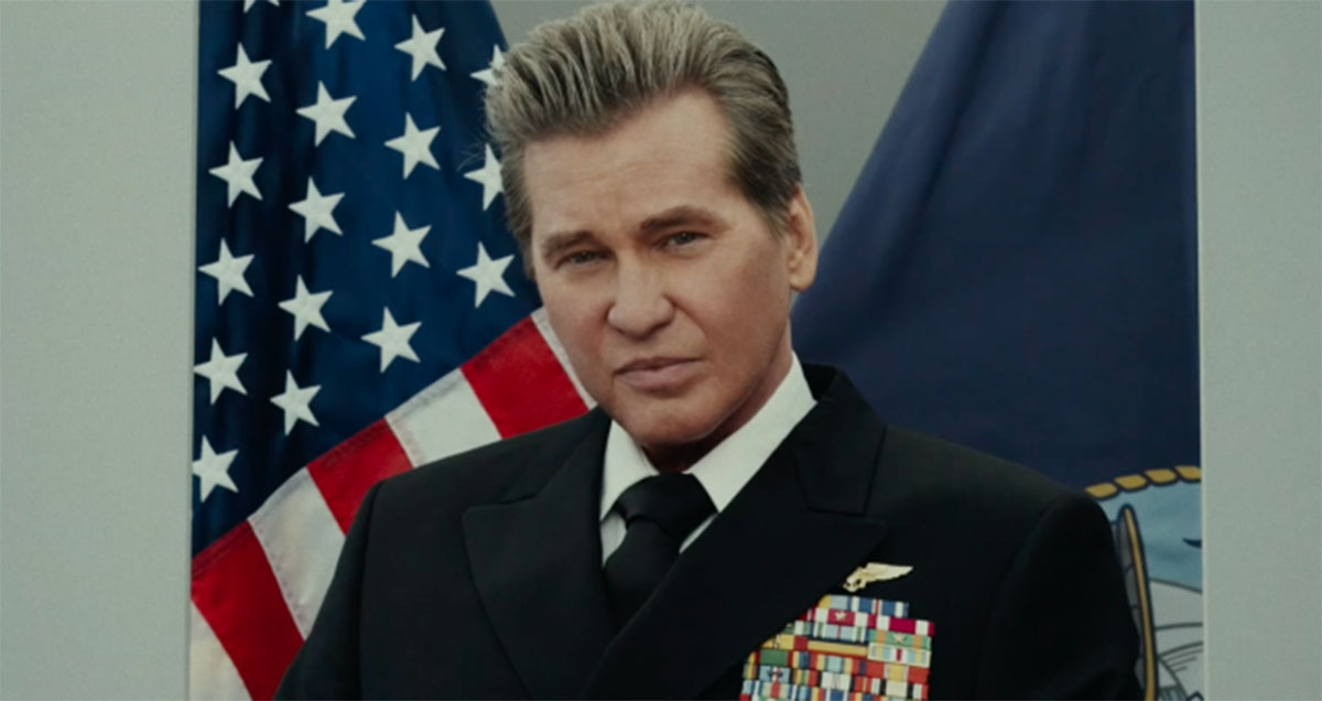 Val Kilmer como "Iceman", em Top Gun Maverick: uso de inteligência artificial permitiu que ator falasse no filme.