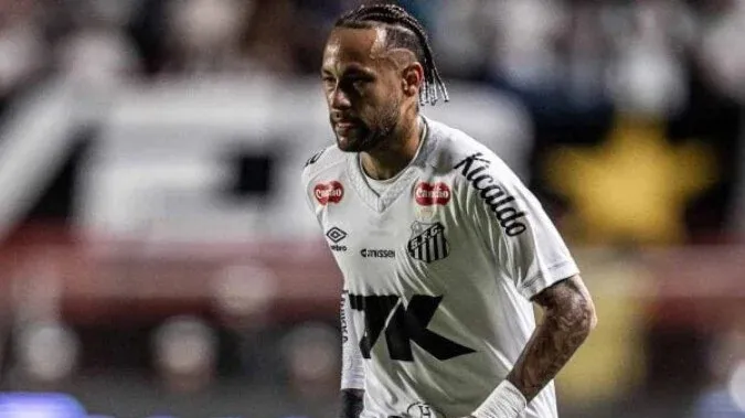 Neymar voltou para o Santos em fevereiro deste ano