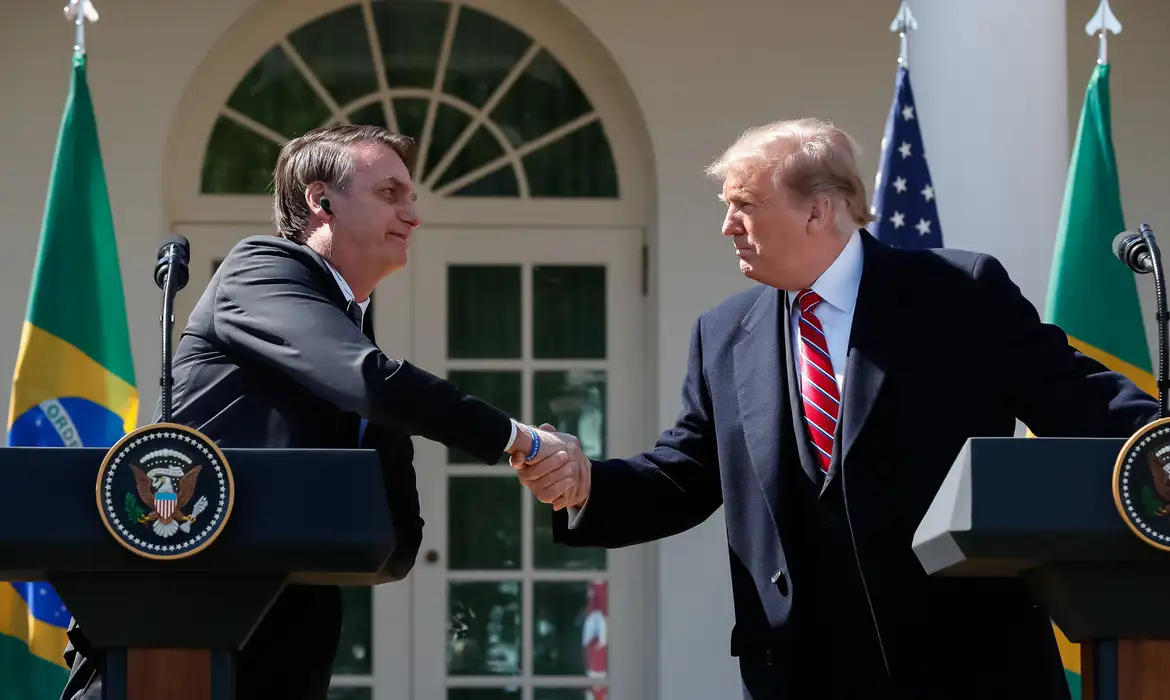 Prisão domiciliar de Bolsonaro era prevista em plano do governo americano