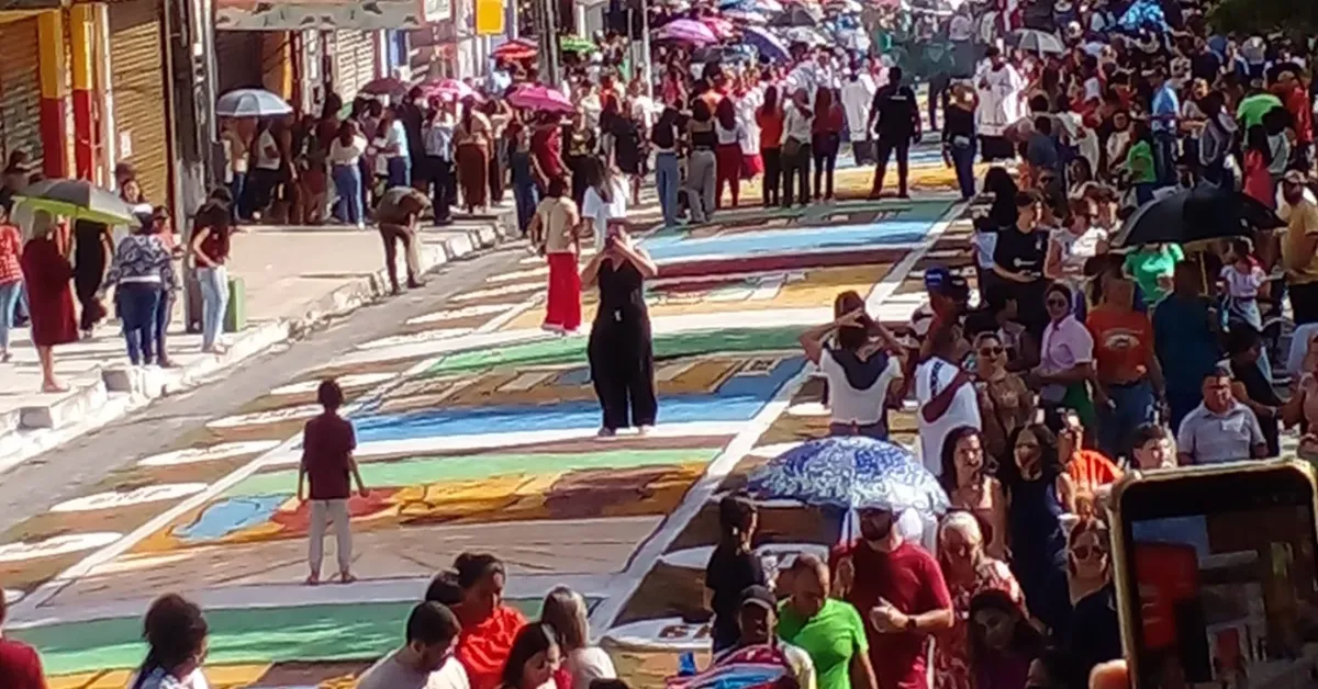 Em 2025, a festa ganhou ainda mais força com a realização de uma Semana Eucarística, que ampliou a programação religiosa e cultural, atraindo moradores, turistas e fiéis da região.
