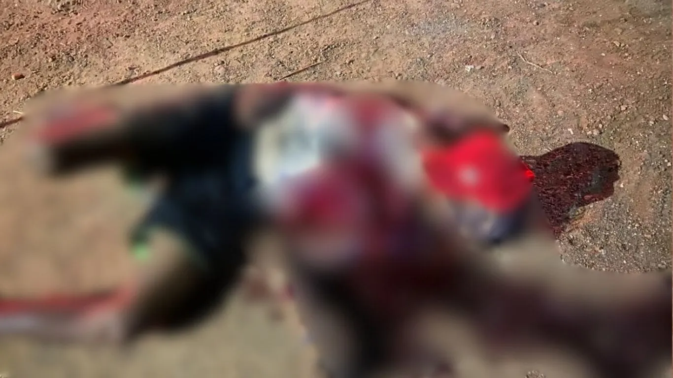 O primeiro crime ocorreu por volta de 1h40, na Rua Goiás, bairro Jardim União, em frente à antiga Fábrica de Manilhas.