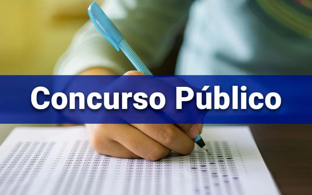 CEFET-MG abre concurso para 16 vagas de Professor do Magistério Federal. Inscrições até 17/11/2025, com provas em 23/11. Salários variam por titulação.