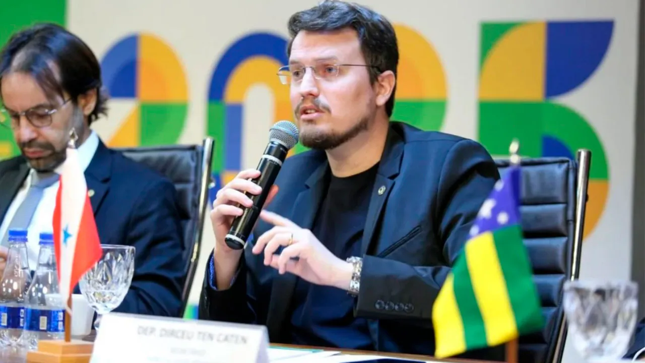 O deputado estadual paraense, com origem em Marabá, Dirceu Ten Caten (PT) se posicionou a favor da realização da COP 30 em Belém