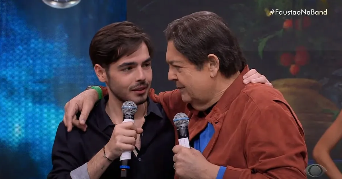 Faustão segue internado em São Paulo após transplante de fígado e rim, mas quadro é estável e evolui positivamente, segundo familiares.