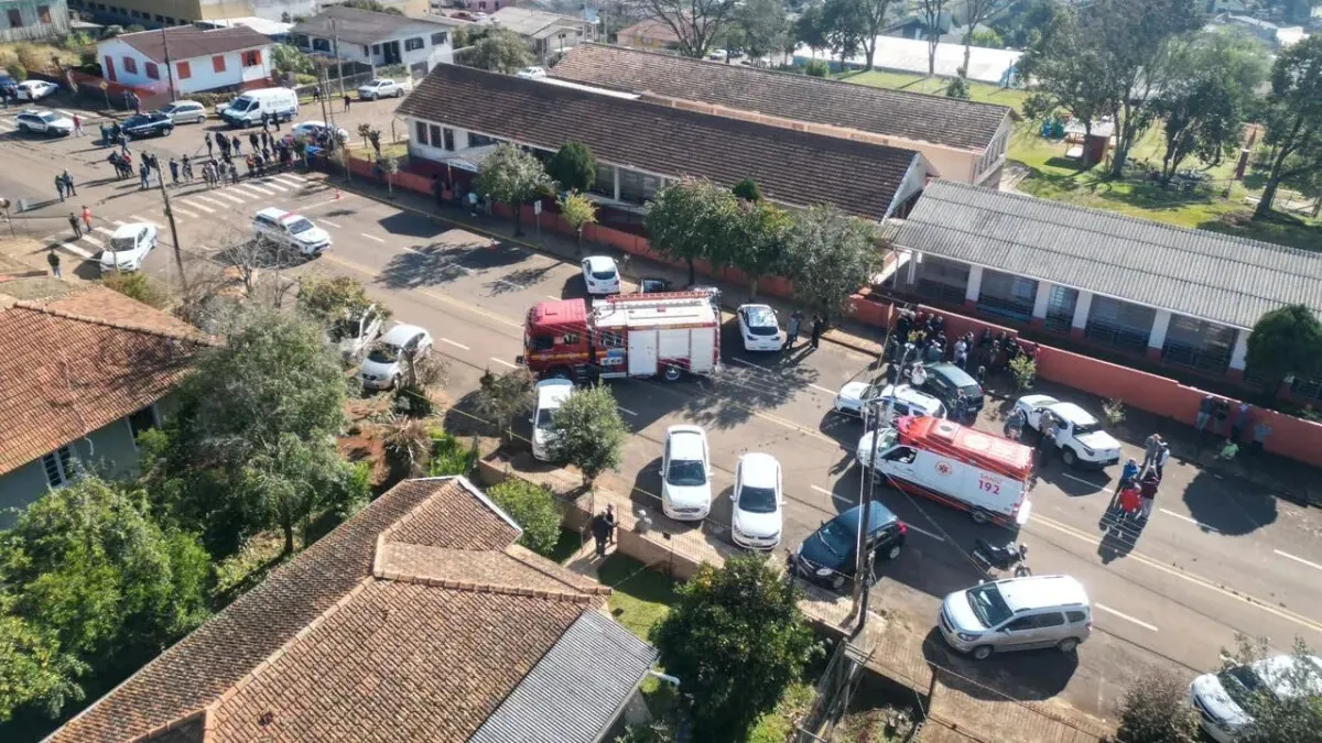O ataque resultou na morte de um menino de 9 anos e deixou ferida uma menina de 8 anos.