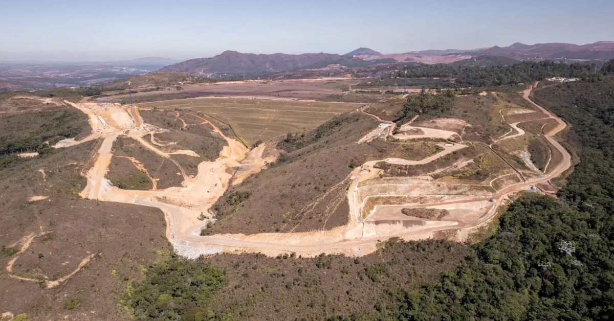 Área ao redor da barragem está evacuada desde 2019, quando a estrutura foi classificada em nível 3