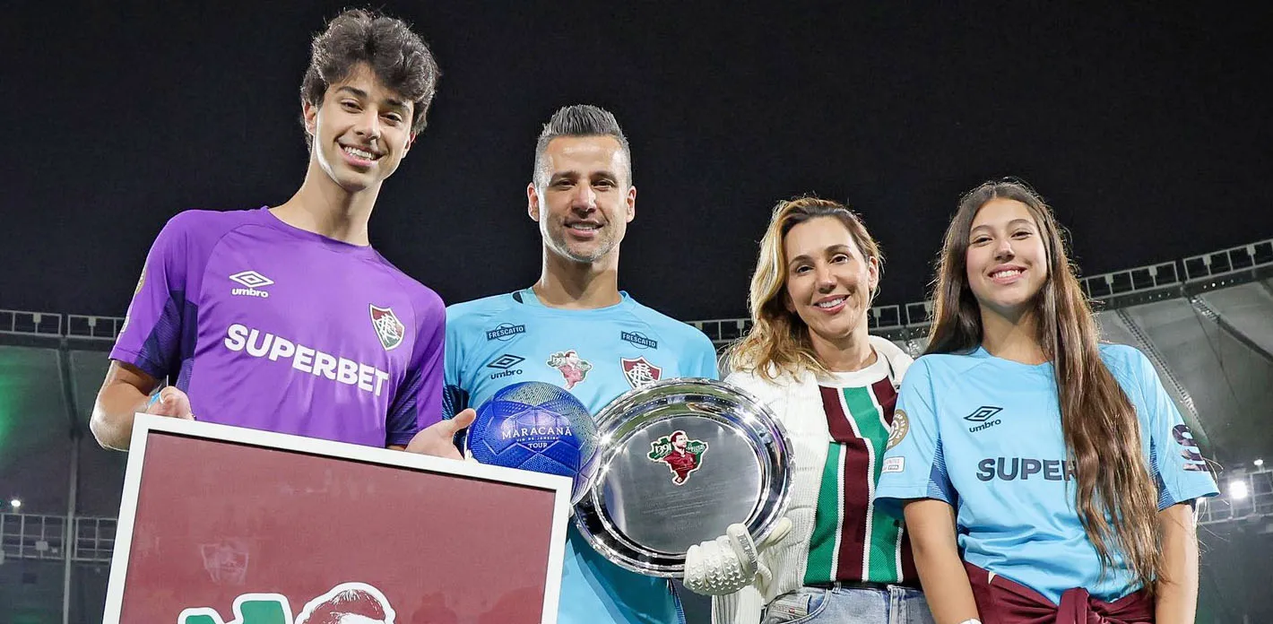 Fábio tornou-se o jogador com mais jogos disputados na história do futebol mundial