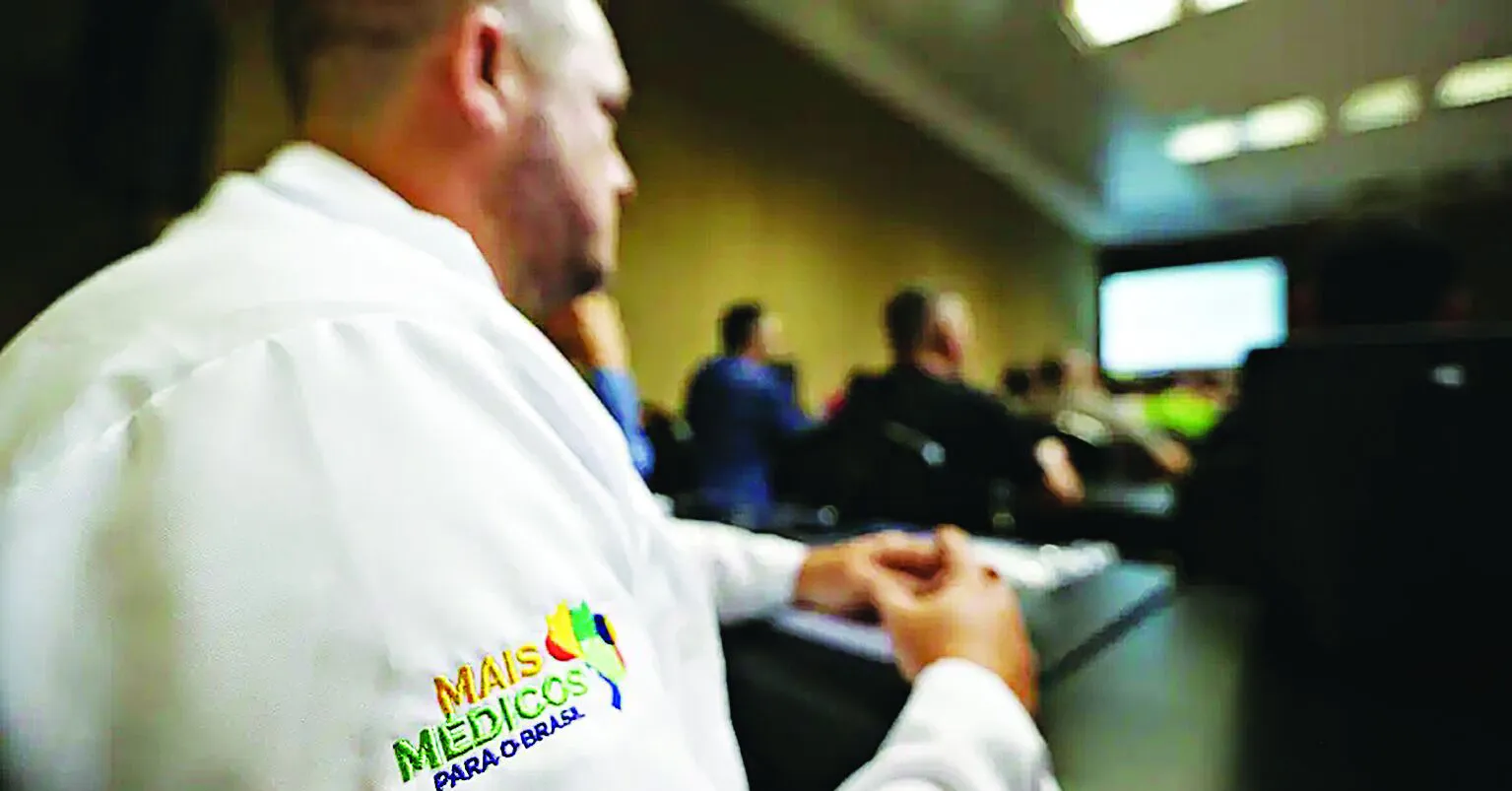Médicos trabalharão em comunidades indígenas do Estado e em equipes de saúde da família.