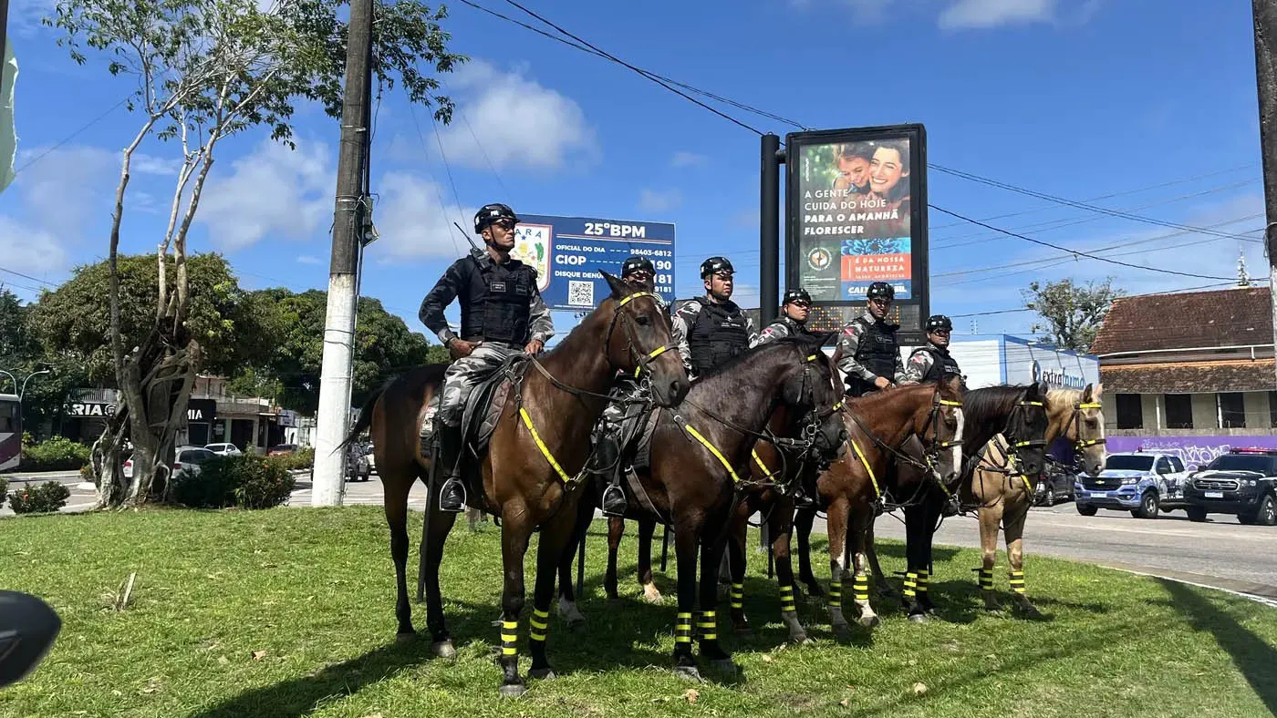 Presença dos policiais tem garantido segurança nos balneários e praias