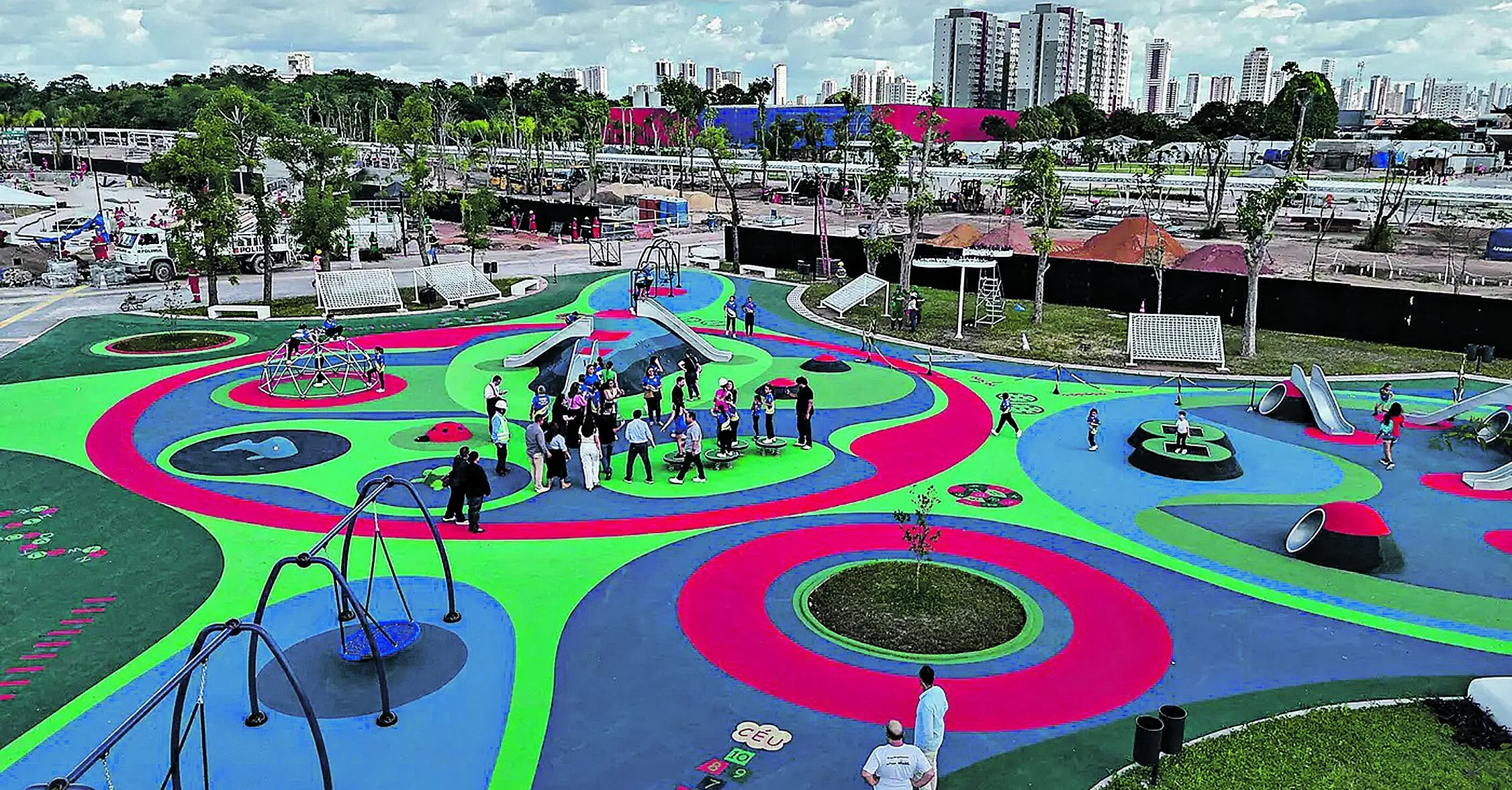 A programação cultural e esportiva no Parque da Cidade vai se estender até o final do mês de julho.