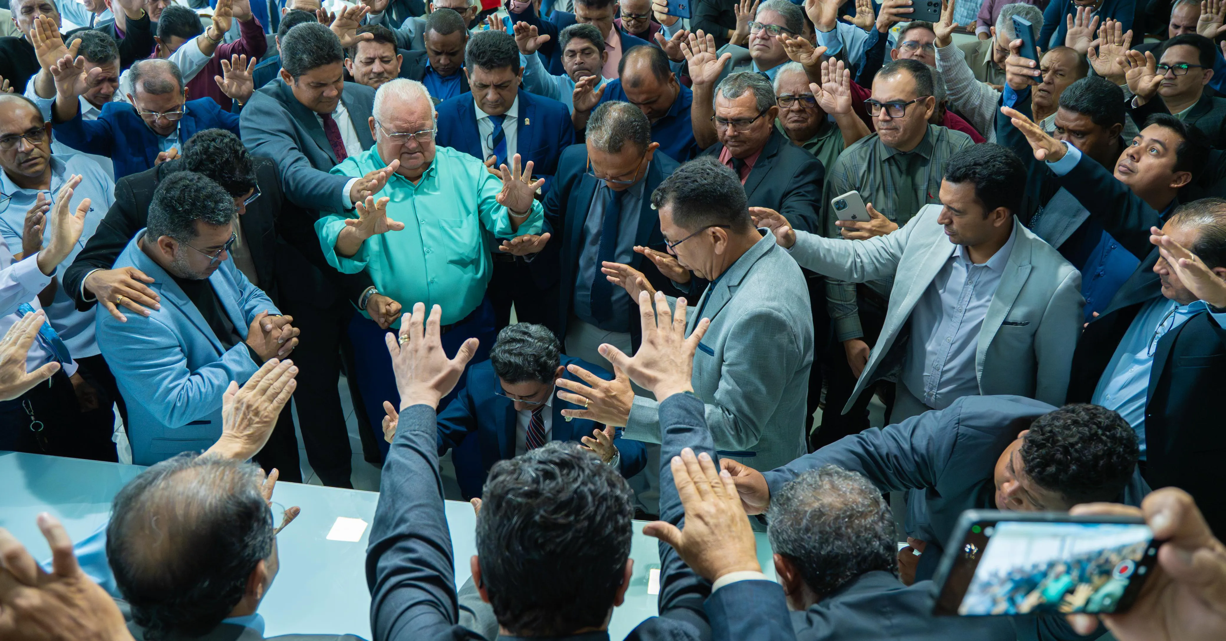 Na ocasião, o pastor Marcos Melo foi oficialmente designado como presidente da Comissão Eleitoral da entidade.