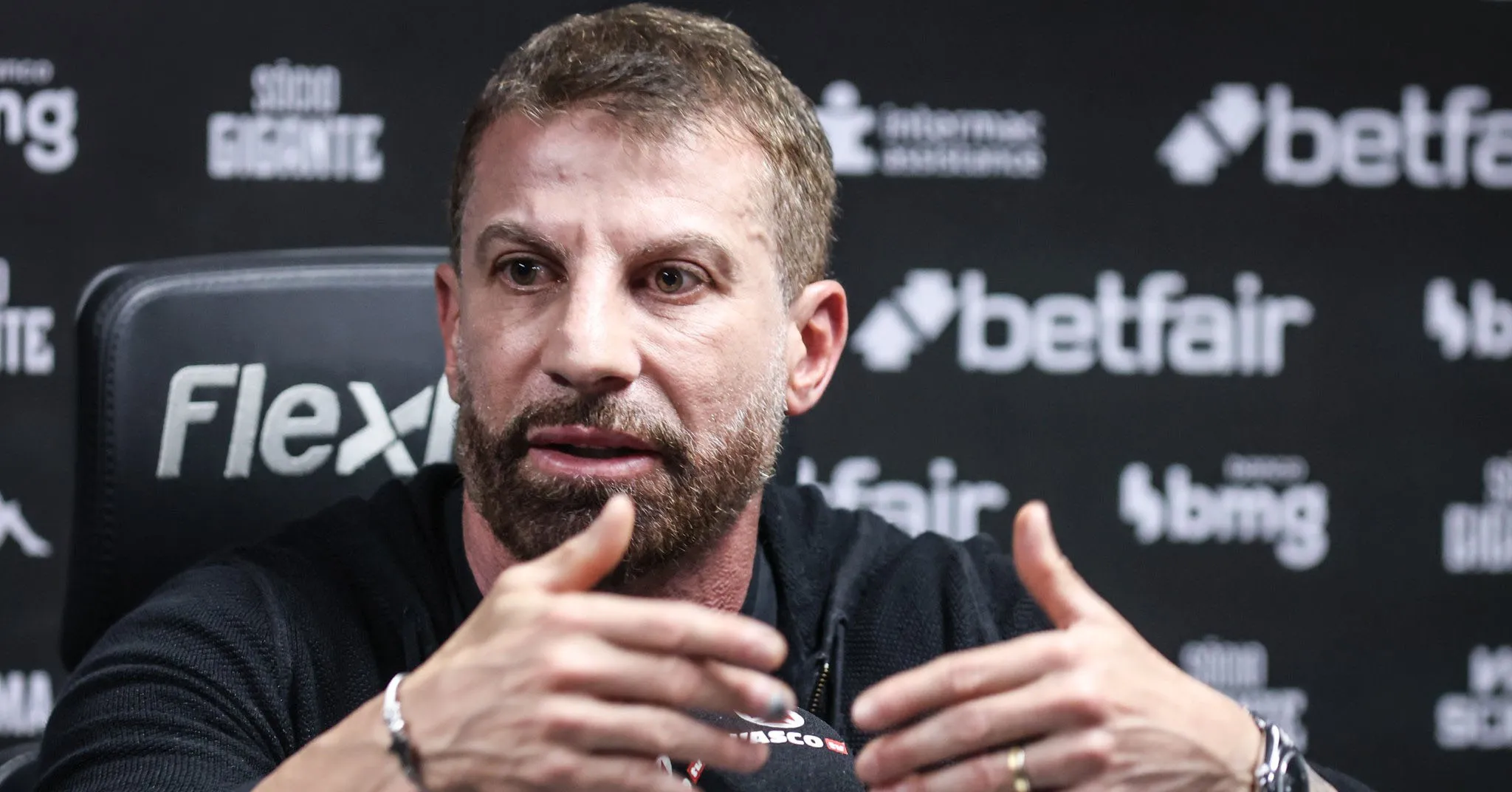 Vasco está sob pressão e na zona do Brasileirão