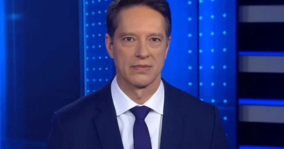 Na tarde da última sexta-feira (13), Aguiar confirmou sua saída da Record TV após quase seis anos na emissora.