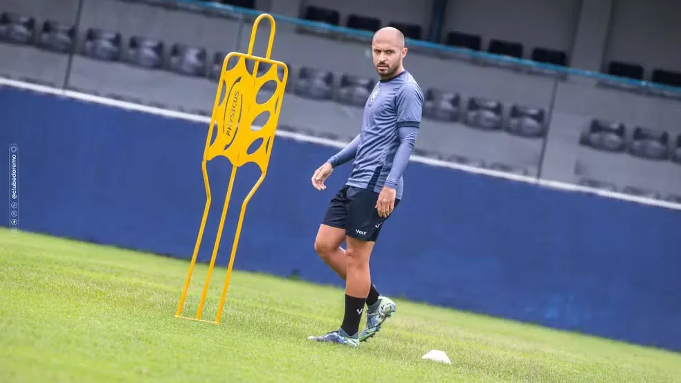 Meia Régis do Clube do Remo