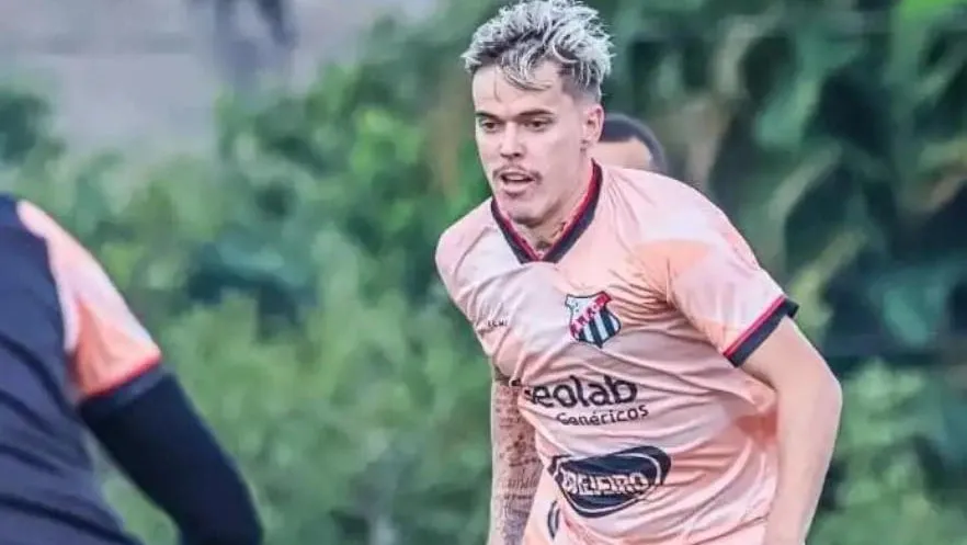 Meia Denner chega ao Paysandu para a Série B