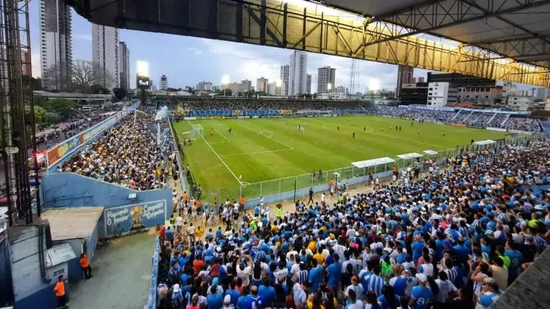 Torcida do Paysandu promete lotar novamente a Curuzu