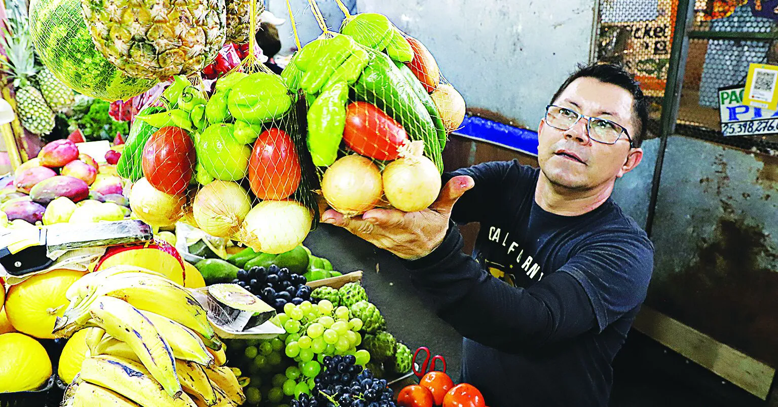 Na Feira da Pedreira, é comum ouvir que lá você encontra de tudo um pouco.