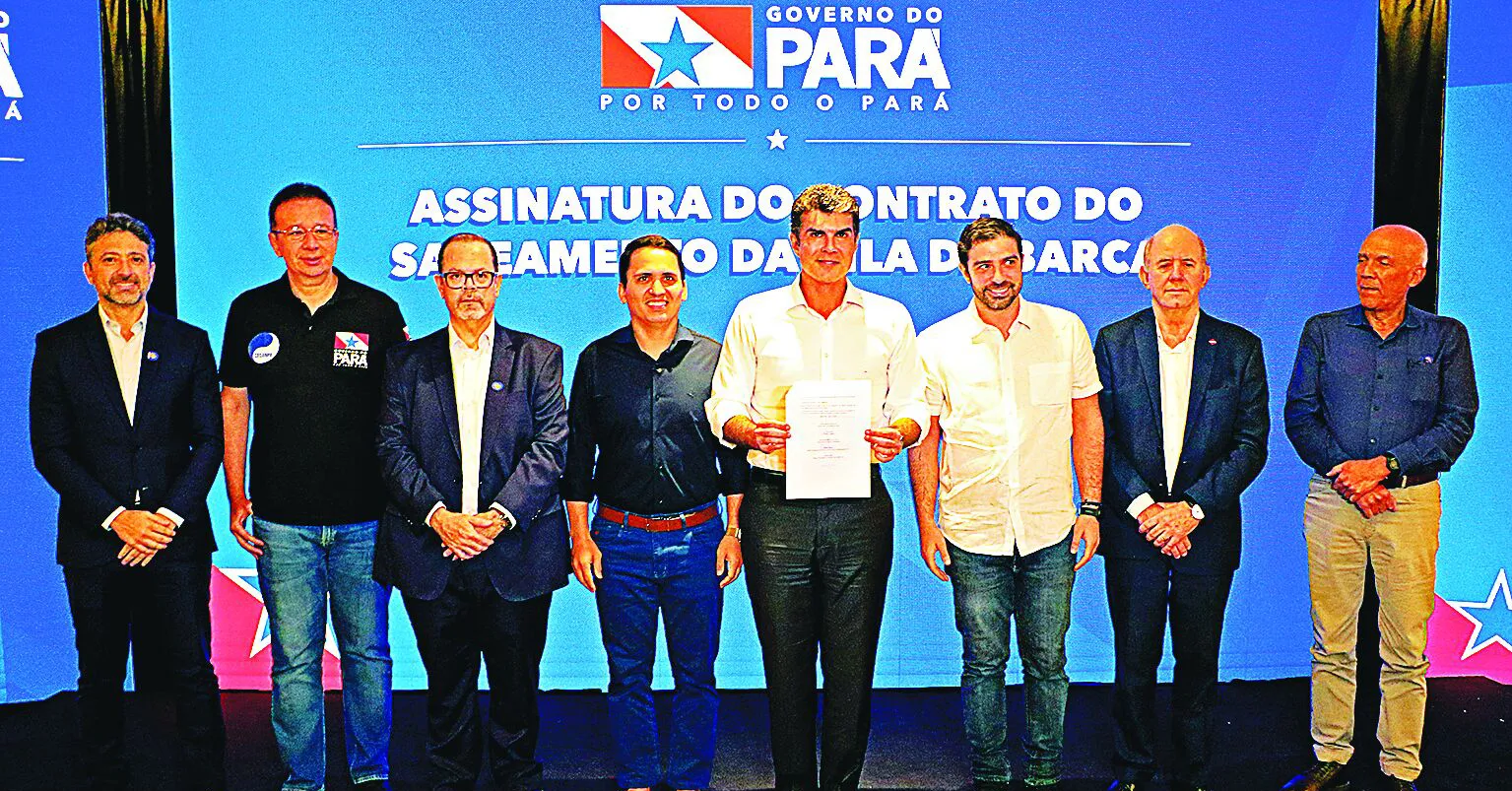 Governador Helder Barbalho assinou a ordem de serviço que vai garantir abastecimento de água e implantação de sistema de esgoto para todos os moradores.
